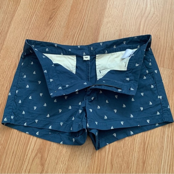 Uniqlo Blue Sailboat Print Flat Front Chino 100% Cotton Shorts Size 10 - Picture 5 of 8